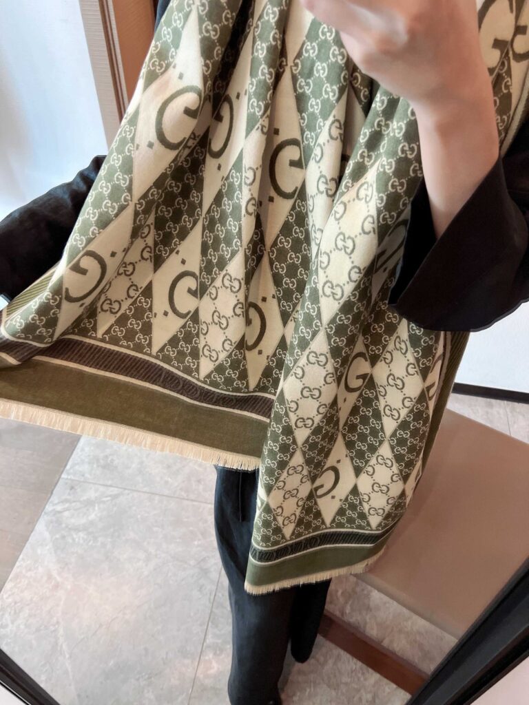 Gucci Gg Patchwork Backgammon Print Scarf Green - Image 3