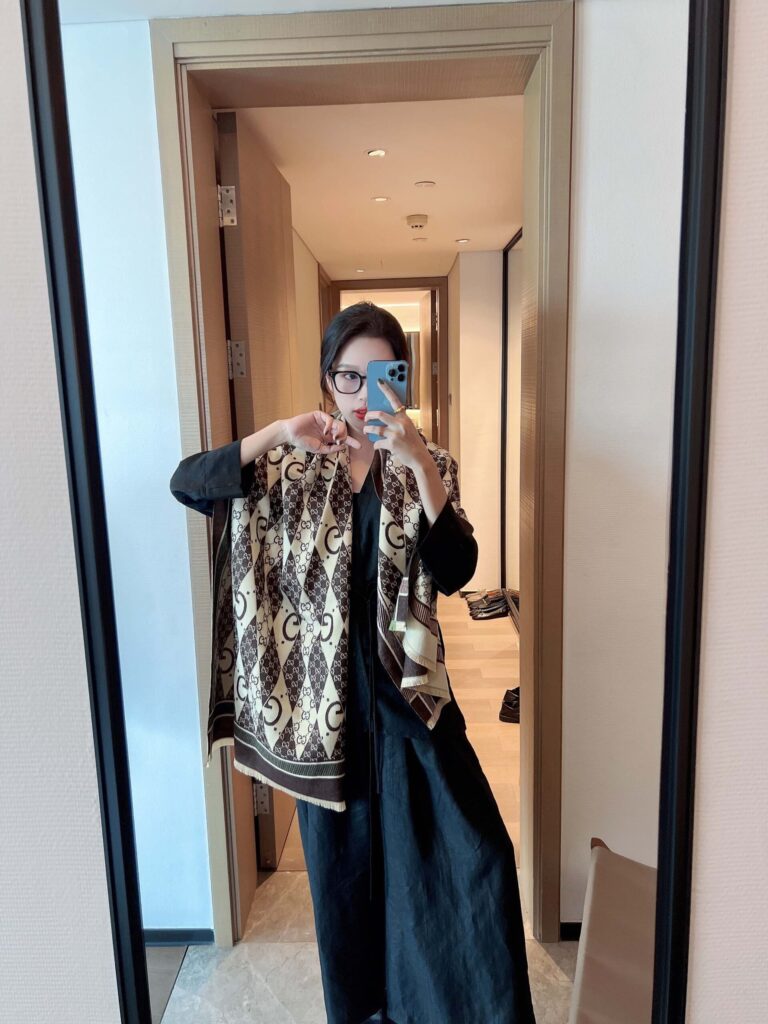 Gucci Gg Patchwork Backgammon Print Scarf Brown - Image 2