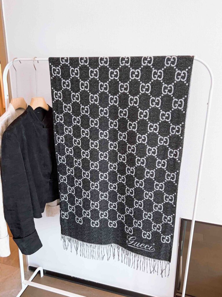 Gucci Gg Jacquard Wool Scarf Black And White - Image 3