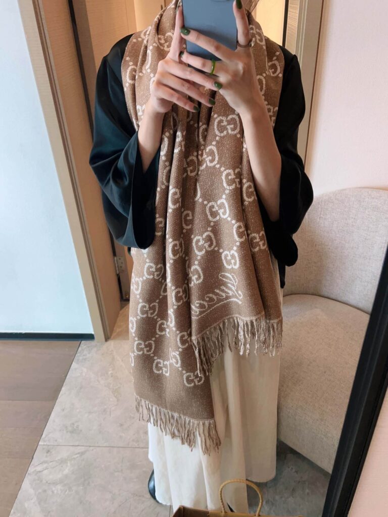 Gucci Gg Jacquard Wool Scarf Beige - Image 3