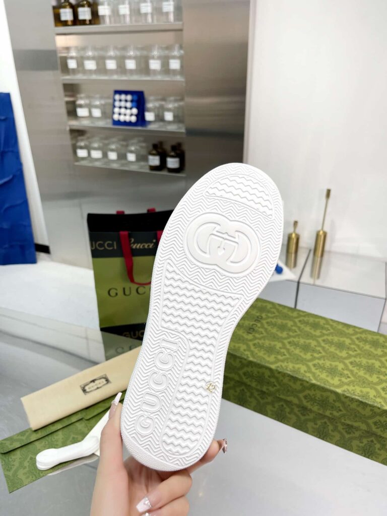 Gucci Men'S Gg Trainer Supreme Canvas Beige 669582 Upga0 1080 - Image 9