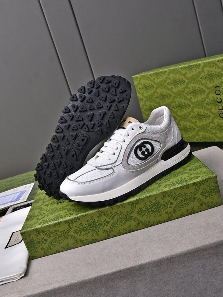 Gucci Double G Men'S Run Sneaker Beige - Image 3