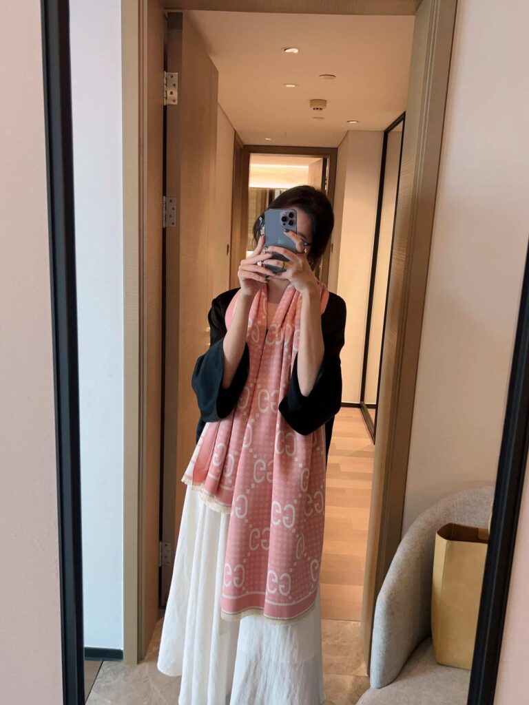 Gucci Maxi Gg Wool Jacquard Scarf Pink - Image 4