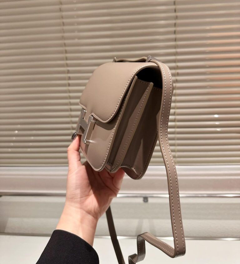 Hermes Constance Leather Bag Dark Beige 18Cm - Image 7