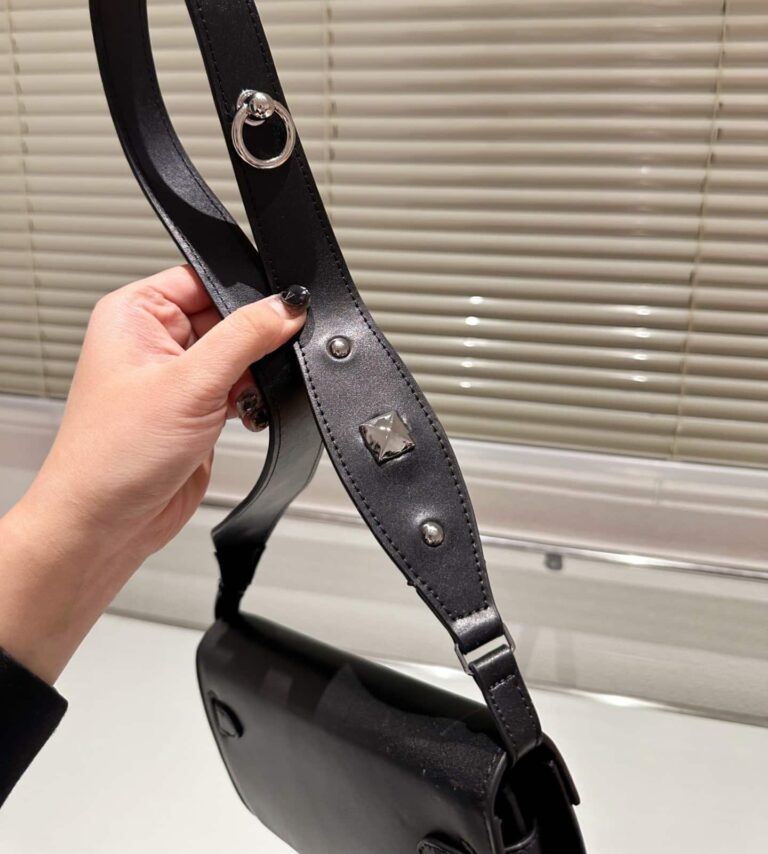 Hermes Kelly Wallet Leather With Strap 23Cm - Image 4