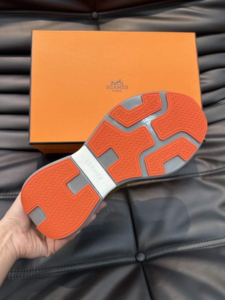 Hermes Heros Sneaker Khaki Gray H232985Zh1R400 - Image 2