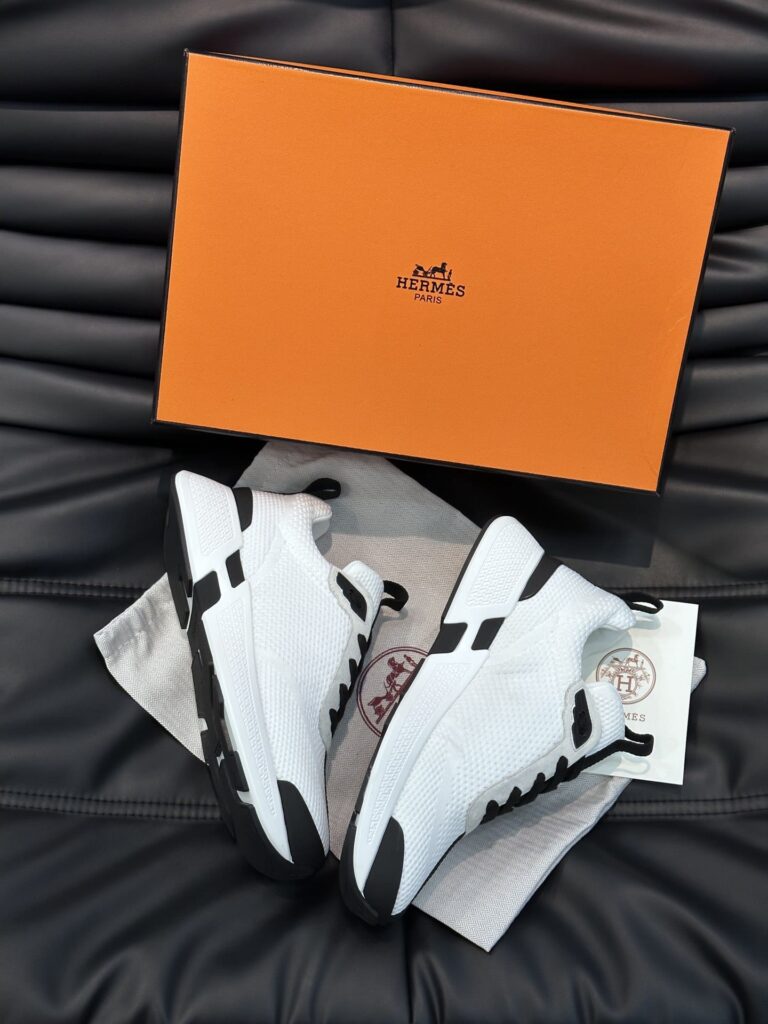 Hermes Heros Sneaker Black White H232985Zh90400 - Image 6