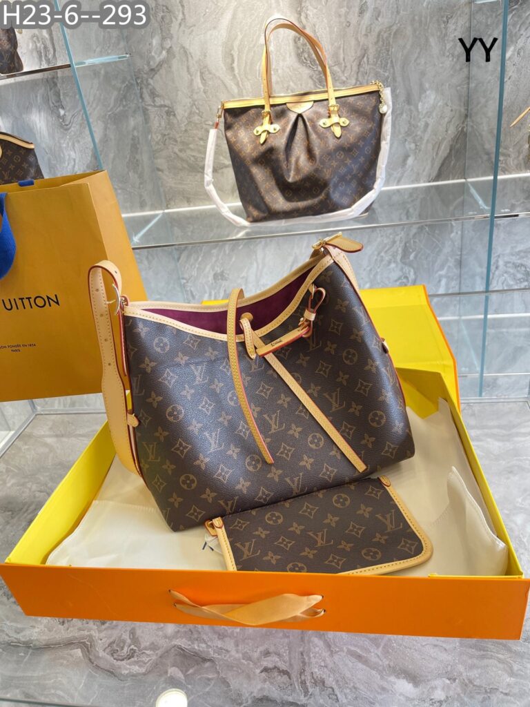 Louis Vuitton Carryall Mm Monogram 30Cm - Image 3