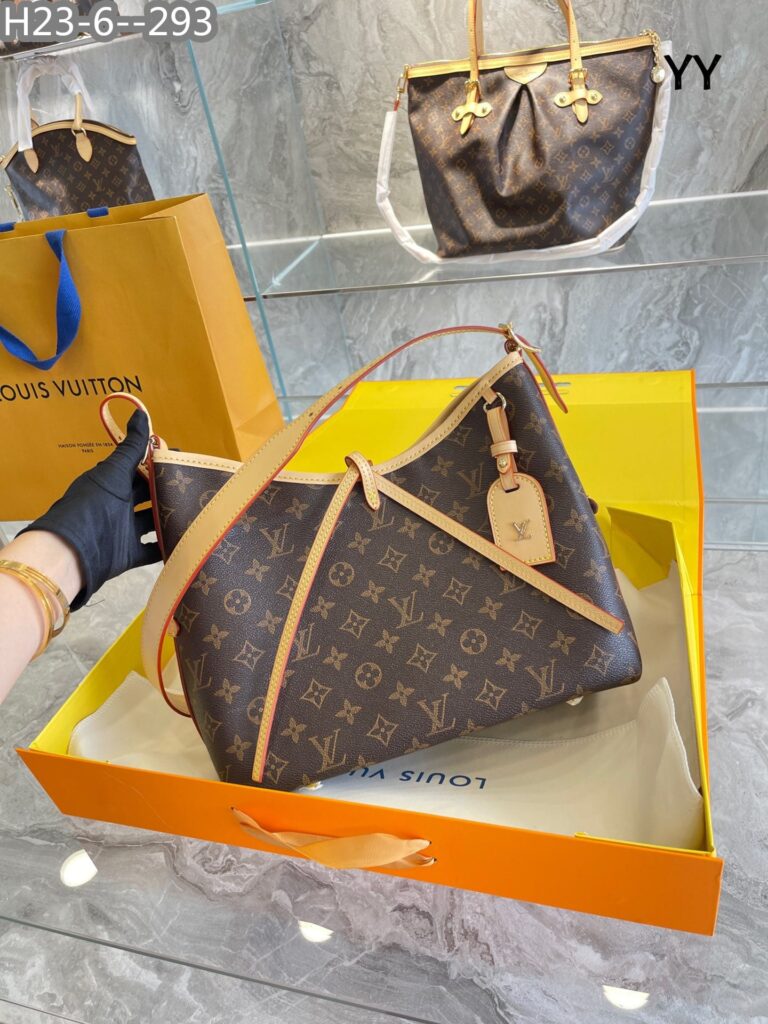 Louis Vuitton Carryall Mm Monogram 30Cm - Image 4