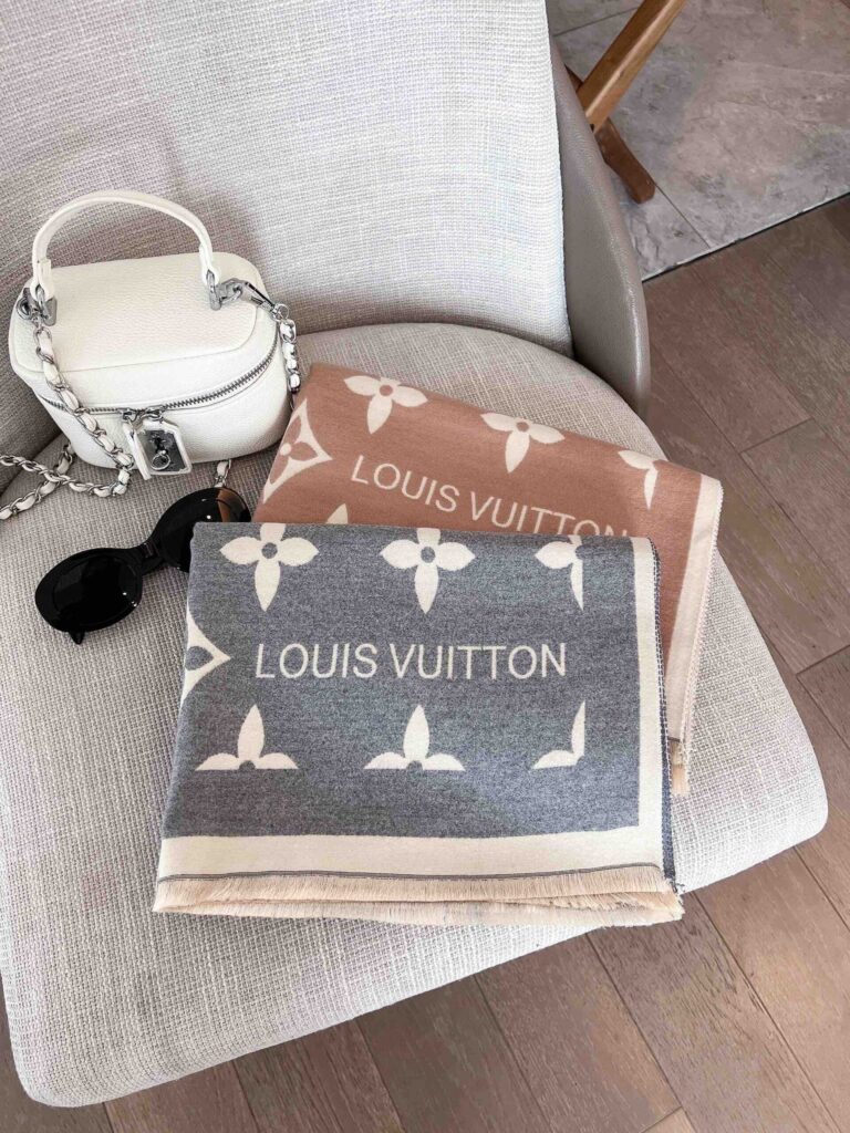 Louis Vuitton Cashmere Monogram Scarf Grey - Image 4