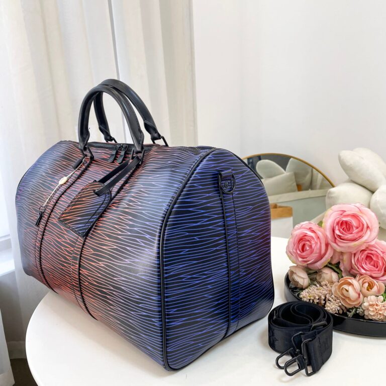 Louis Vuitton Keepall Bandouli?re 50 Gradient Electric Sun 32Cm M23174 - Image 4