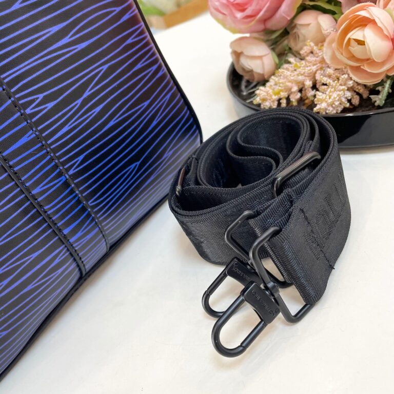 Louis Vuitton Keepall Bandouli?re 50 Gradient Electric Sun 32Cm M23174 - Image 5