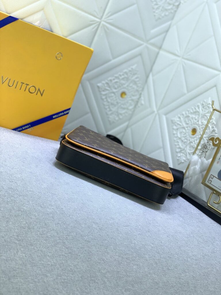 Louis Vuitton Trio Messenger Radiant Sun 25Cm M46694 - Image 7