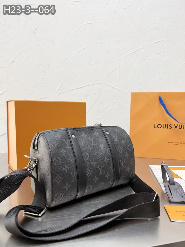 Louis Vuitton Keepall Bandouli?re 28Cm Monogram Eclipse Black M46271 - Image 3
