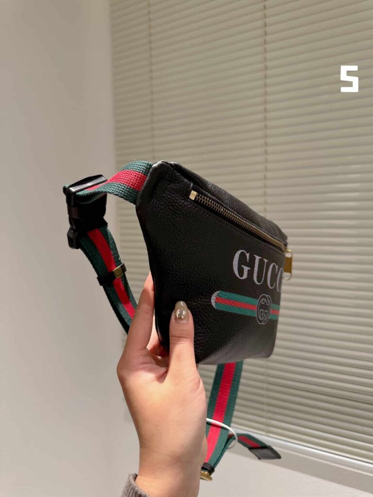 Gucci Print Leather Belt Bag Black 22Cm ??527792 0Gcct 8164 - Image 9