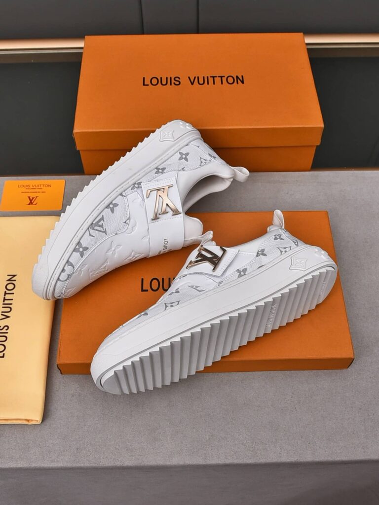 Louis Vuitton Slip On Monogram White - Image 4