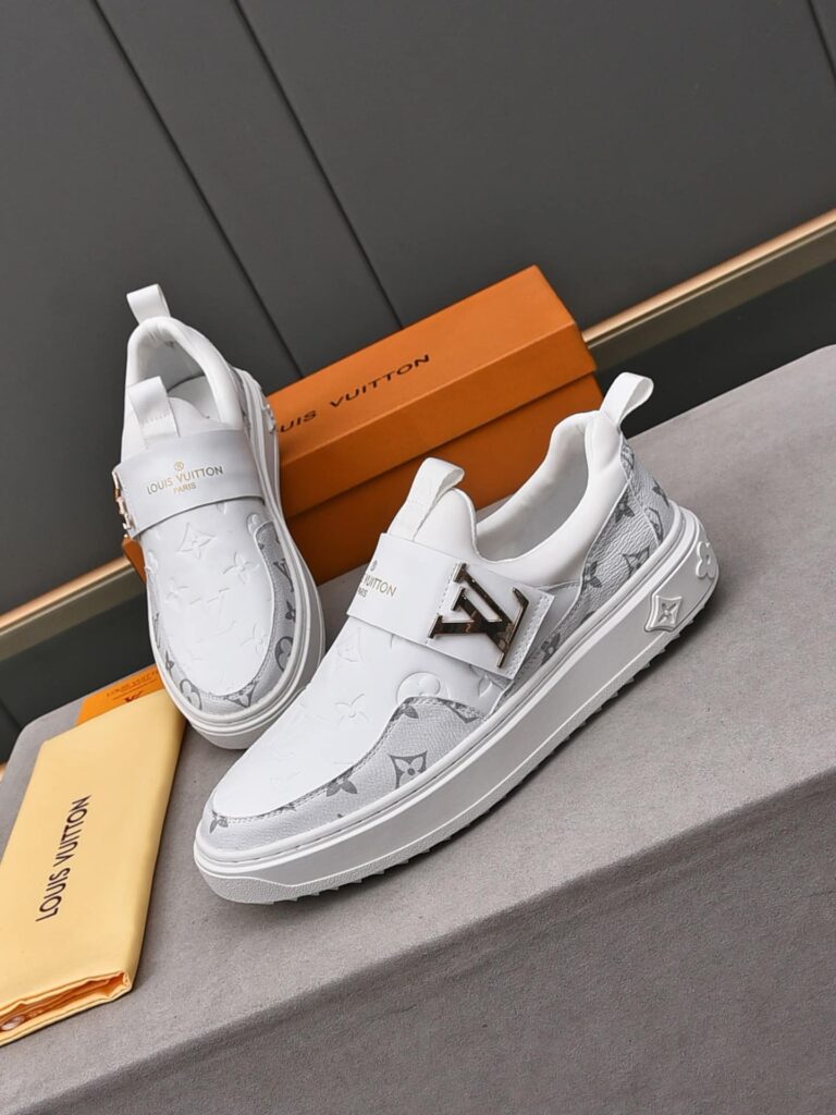 Louis Vuitton Slip On Monogram White - Image 5