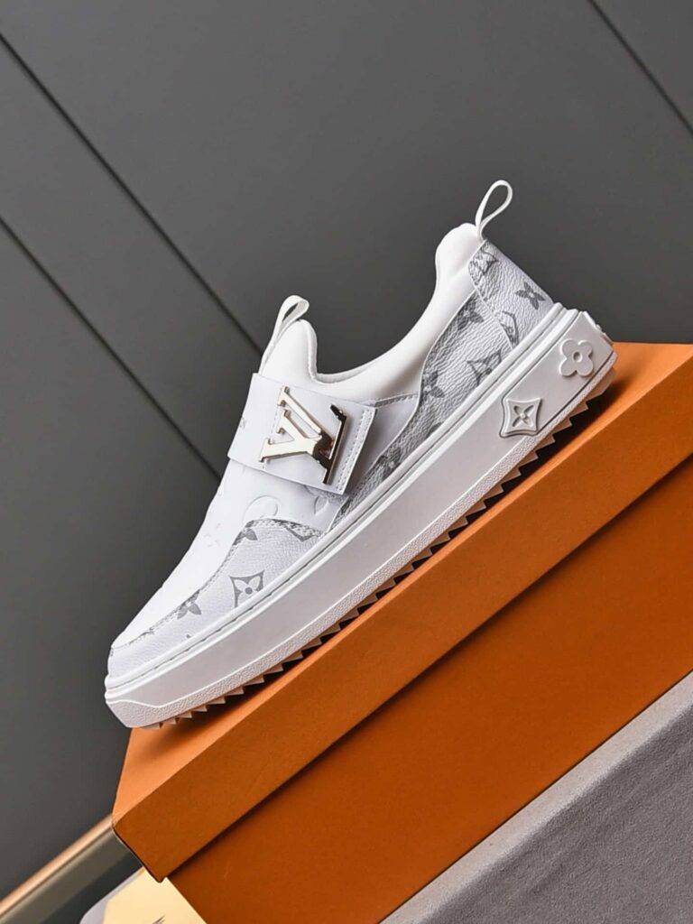 Louis Vuitton Slip On Monogram White - Image 6