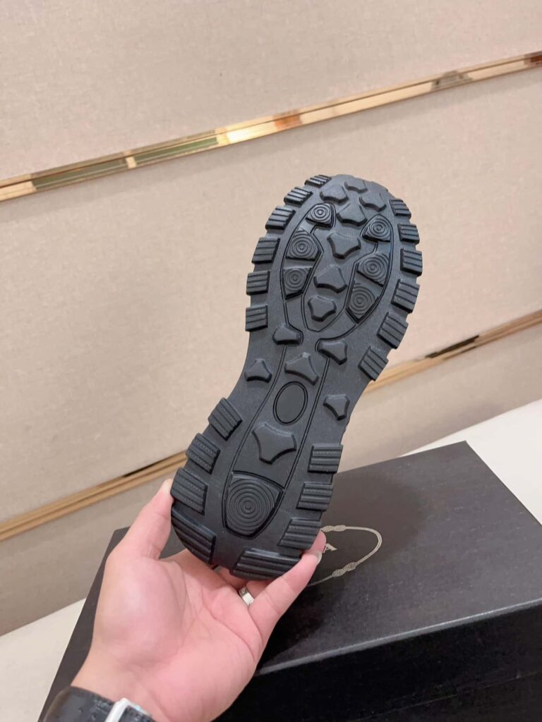 Prada Sport Sneakers Curved Line Green And Black - Image 8