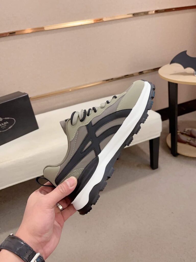 Prada Sport Sneakers Curved Line Green And Black - Image 4