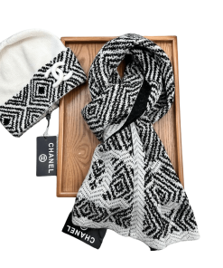 Chanel Beanie Hat And Scarf Wool Set