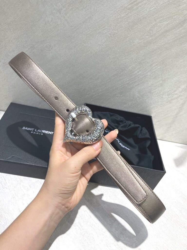 Saint Laurent Heart Thin Belt In Lambskin Silver And Black 640578Dsf0J1000 - Image 2