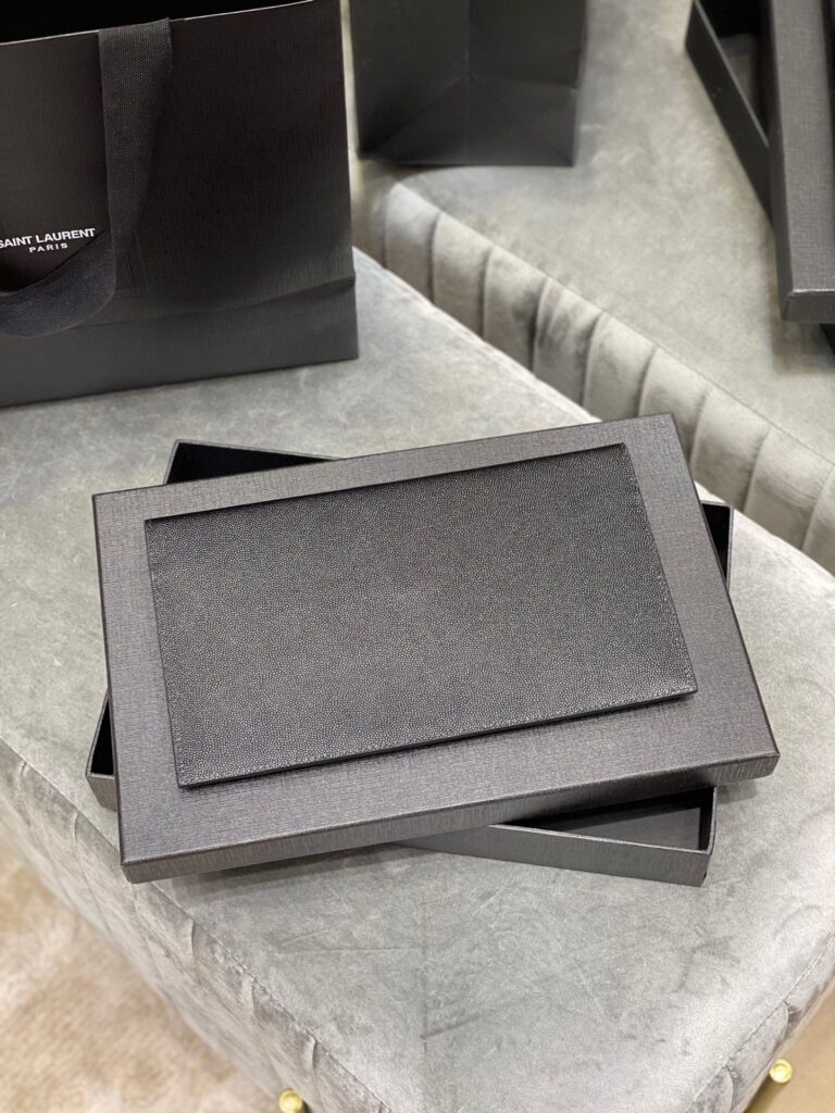 Saint Laurent Uptown Pouch In Grain De Poudre Embossed Leather 5657391Gf0J1000 - Image 8