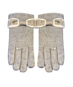 Chanel Gloves With Ribbon And Charm Gray