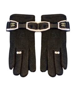 Chanel Gloves With Ribbon And Charm Black