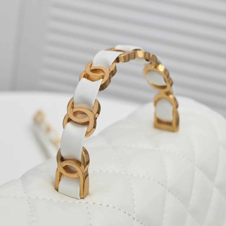 Chanel Mini Flap Handle Lambskin White 25Cm - Image 7