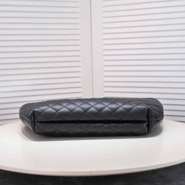 Saint Laurent Icare Maxi Shopping Bag In Quilted Lambskin 58Cm - Image 6