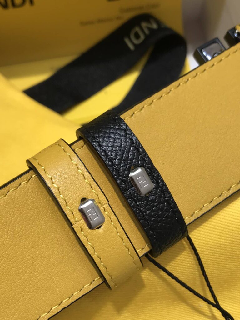 Fendi Reversible Black Leather Belt Yellow 40Mm - Image 4