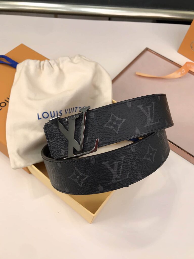 Louis Vuitton Lv Initiales Reversible  Belt Monogram Eclipse Silver Metal 4Cm - Image 5