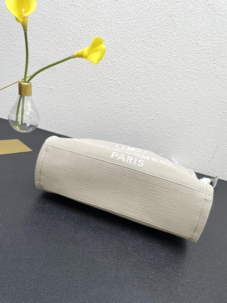 Chanel Deauville Shopping Canvas Tote Bag 33Cm A67001 - Image 2