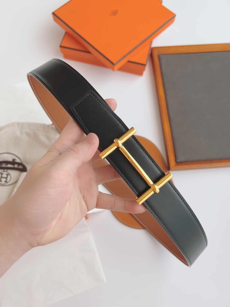 Hermes Leather Belt Gold Buckle Black 38Mm - Image 3