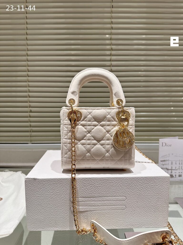 Dior Lady Blush Cannage Suede Leather White 17Cm - Image 2