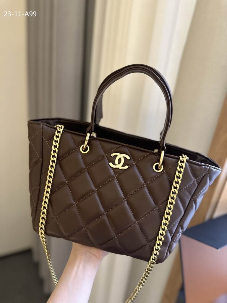 Chanel Shopping Tote With Gold Handle Brown 25Cm - Image 2