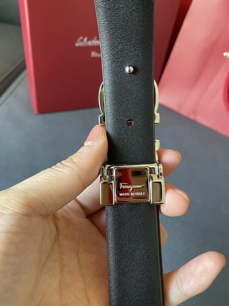 Salvatore Ferragamo Gancini Red Leather Belt With Gold Metal Buckle 2.5Cm - Image 3