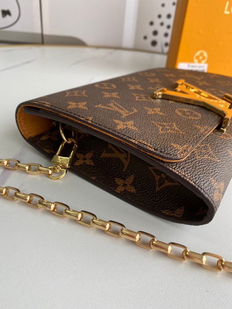 Louis Vuitton Monogram Messenger 23Cm Brown Wallet - Image 3