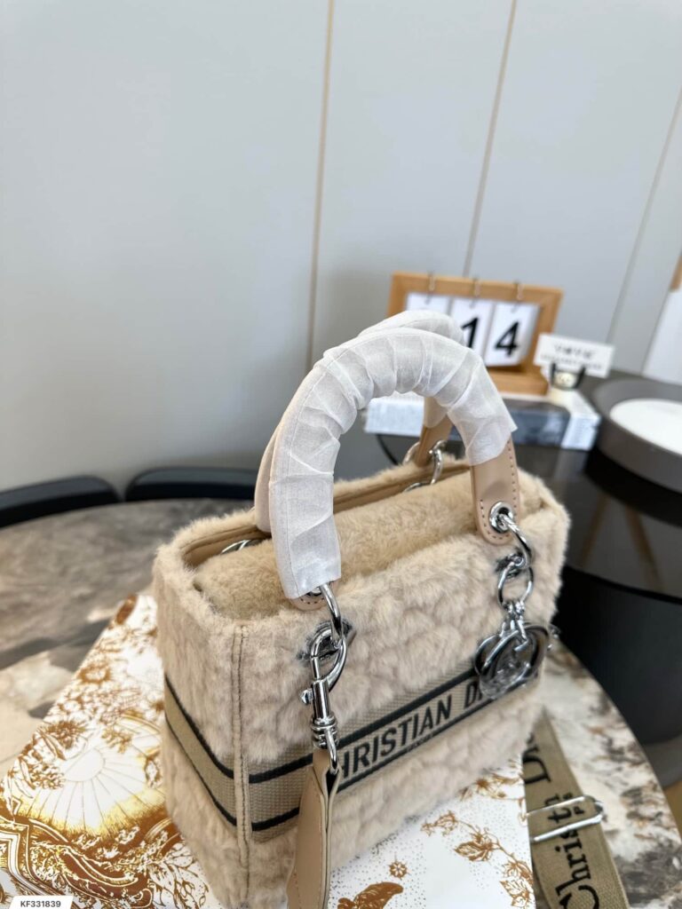 Dior Lady D Lite Medium Bag Beige 19Cm - Image 7