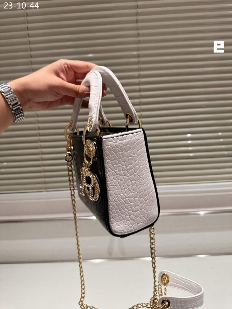 Dior Lady Dior Micro Bag Black 17Cm - Image 8