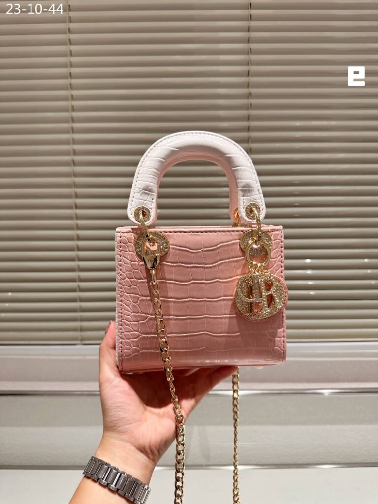 Dior Lady Dior Micro Bag Pink 17Cm - Image 2