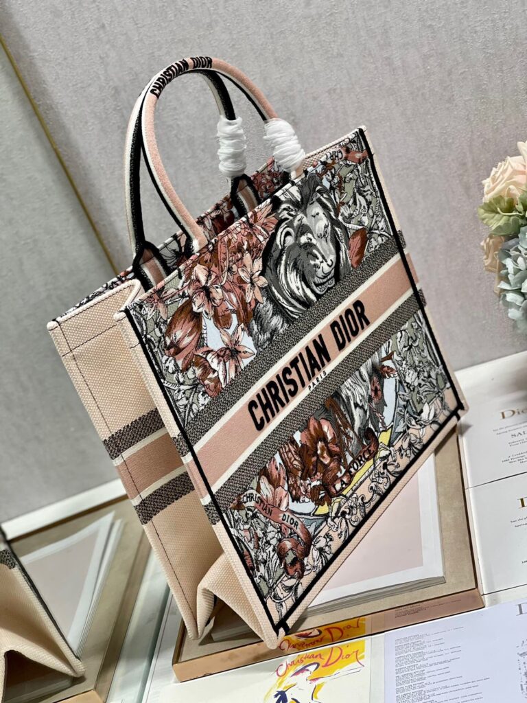 Dior Large Book Tote Multicolor La Force Embroidery 42Cm M1286Zfor M884 - Image 8