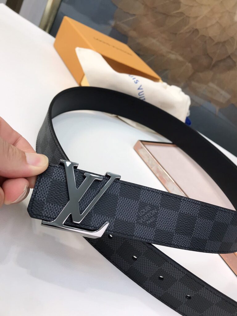 Louis Vuitton Ceinture Lv Initiales Reversible 4Cm - Image 2