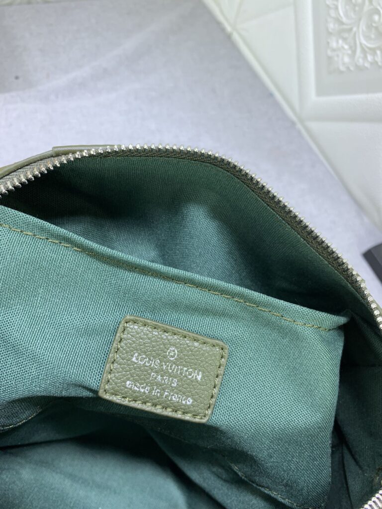 Louis Vuitton City Keepall Khaki 27Cm M21437 - Image 2