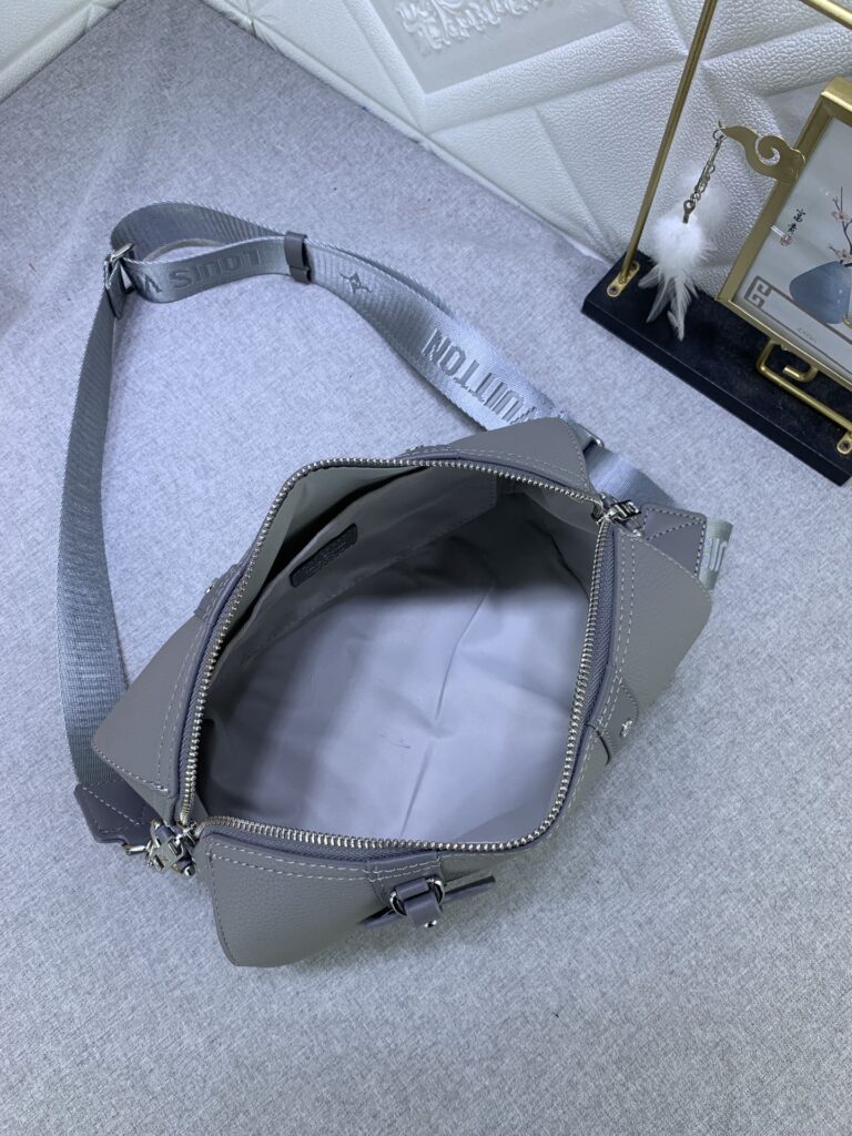 Louis Vuitton City Keepall Gray 27Cm M59328 - Image 8