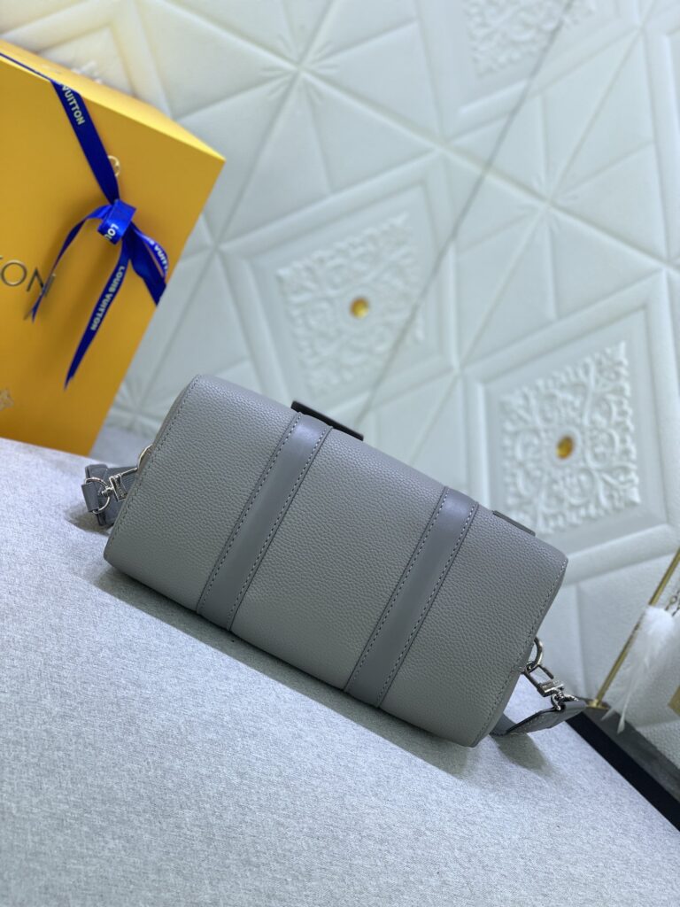 Louis Vuitton City Keepall Gray 27Cm M59328 - Image 6