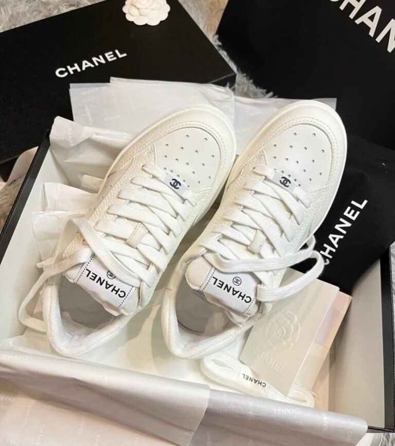 Chanel Runner Trainer Sneakers White G35934 - Image 2