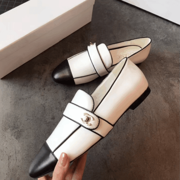 Chanel Leather Cc Cap Toe Slip On Loafers White - Image 2