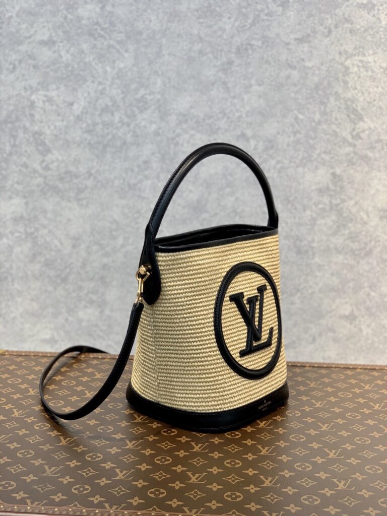 Louis Vuitton Petit Bucket 24Cm Black M59961 - Image 4